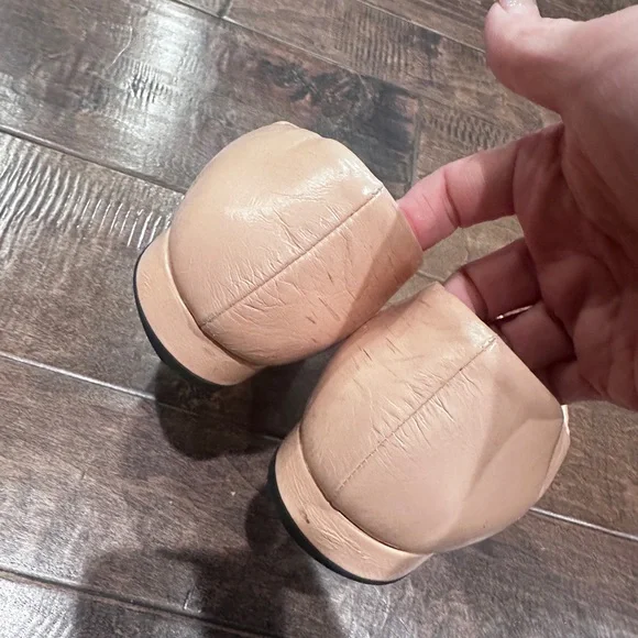 Chanel Women's Pink and Black Flats - Picture 3 of 11